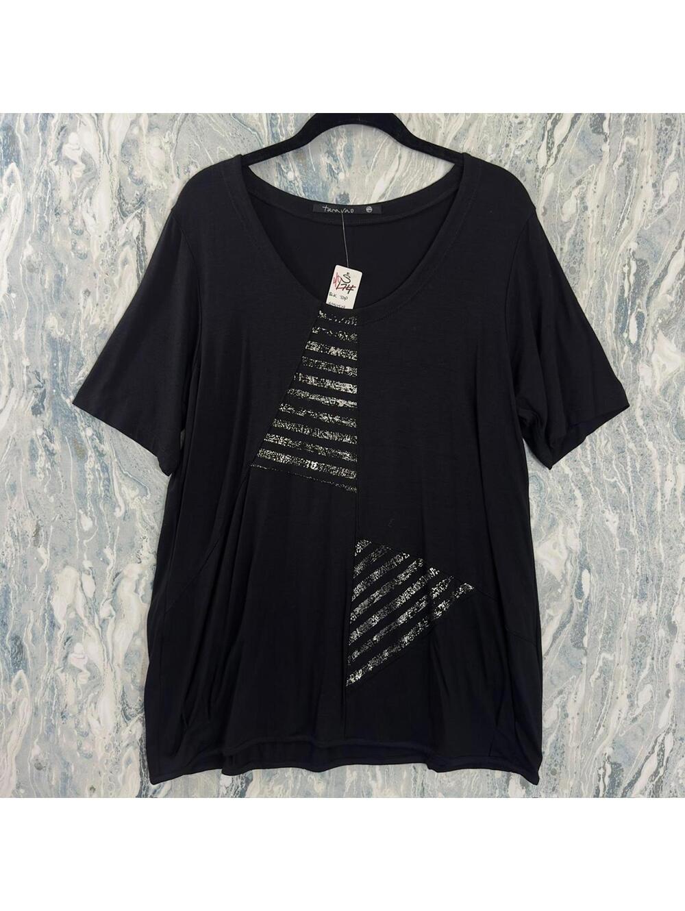 Designer Black Graphic T-Shirt (S)